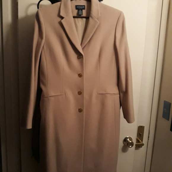 Cashmere coat and dress set - Picture 5 of 5